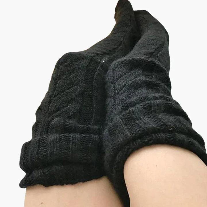 Ciepłe wełniane pończochy za kolano
